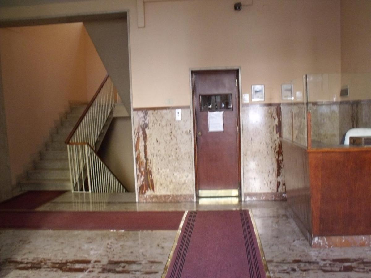 Hotel Plaza Ungheria Palermo Dış mekan fotoğraf